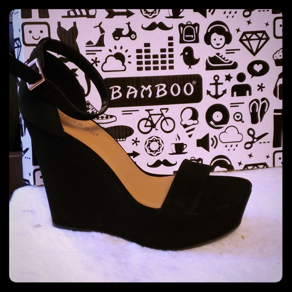SOLD!!! Black Wedges